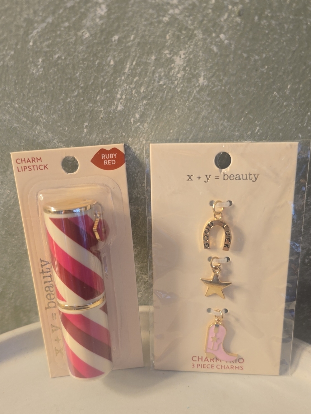 Charm Lipstick Color Ruby Red & Change Out Set Of 3 Charms To Your Lipstick New - Picture 7 of 7